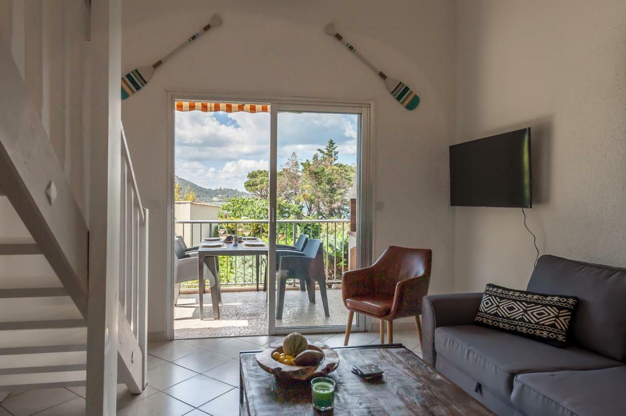 Ferienwohnung „La Cigalerie“ Saint-Raphaël Buitenkant foto